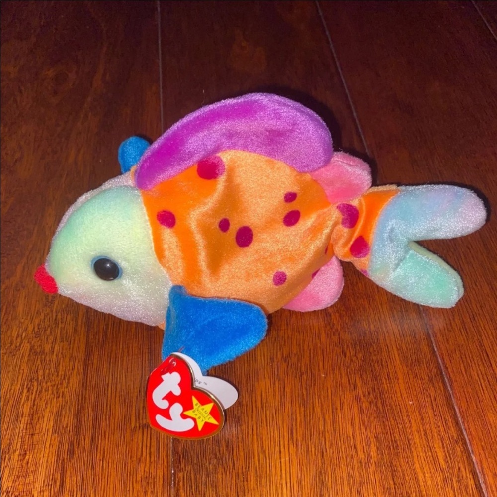 1999 Lips Ty Beanie Baby